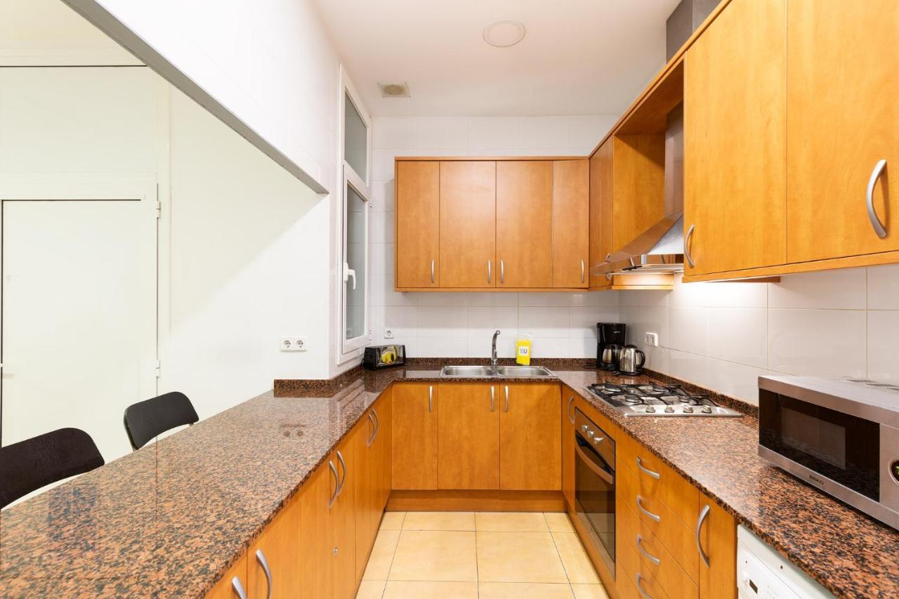 Stay U-Nique Apartments Urgell Barcelona Eksteriør bilde